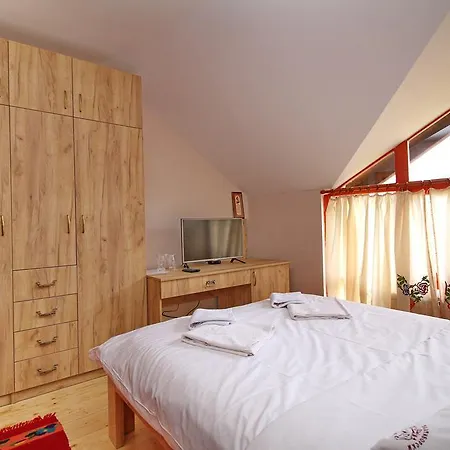 Farm stay Zlatiborski Pastuv