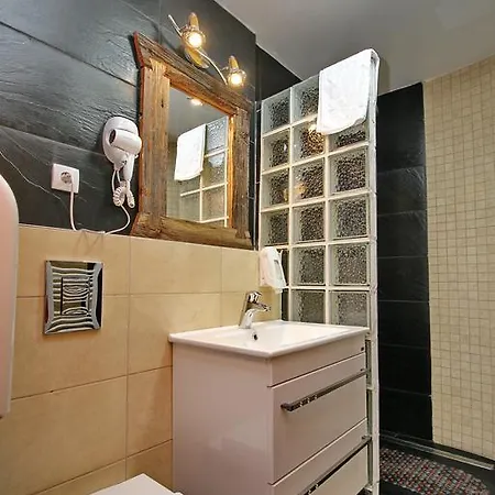 Zlatiborski Pastuv 农家乐 兹拉蒂博尔