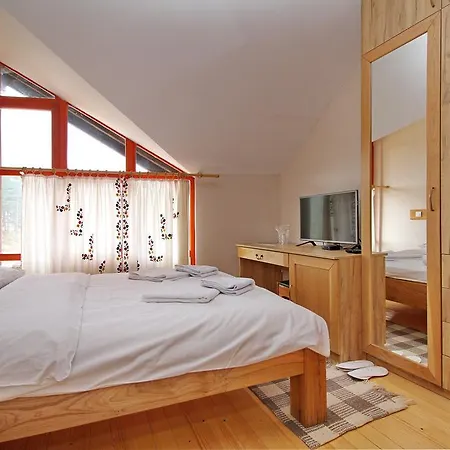 Zlatiborski Pastuv * 兹拉蒂博尔